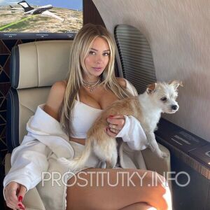 Шлюха Женевьева 21235